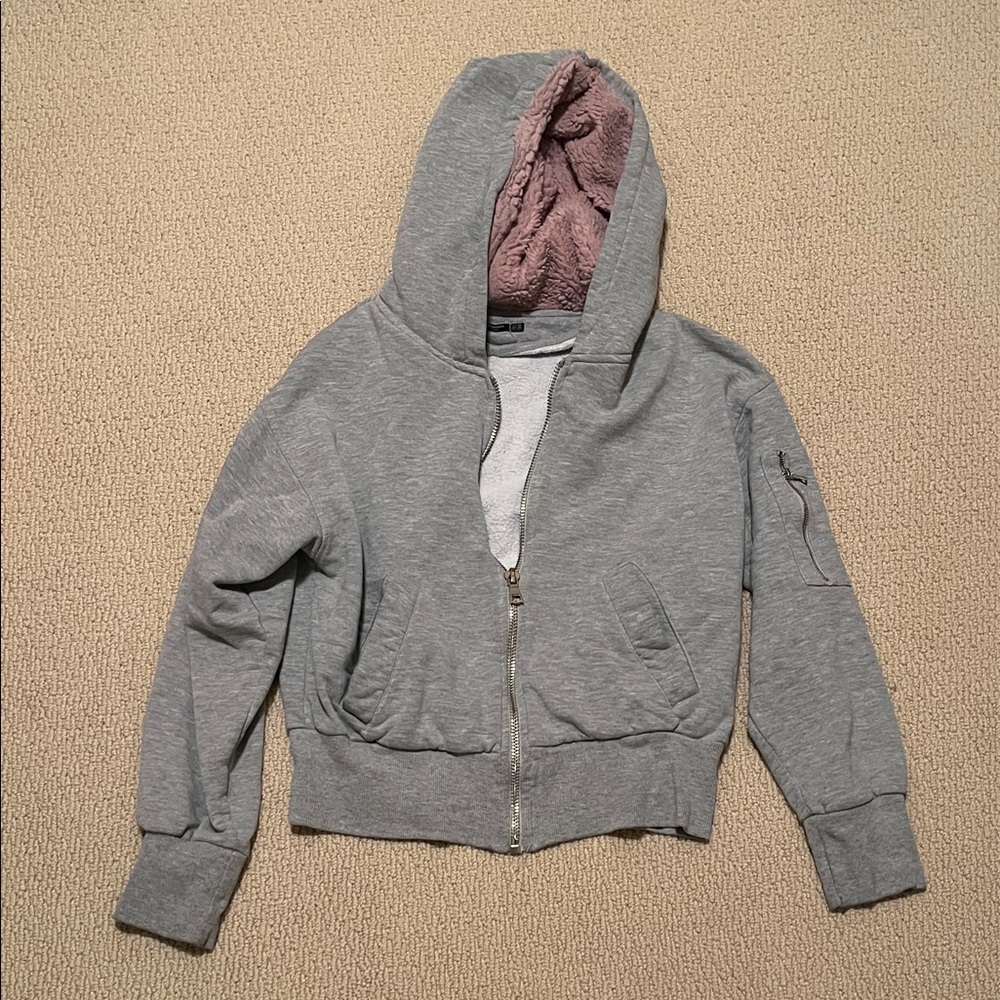 Bershka | Pink Fur-Trimmed Cropped Hoodie